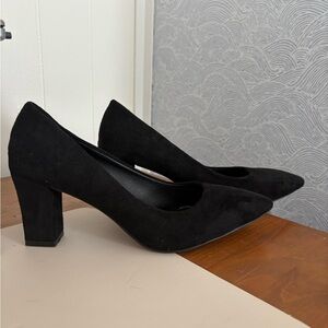 SHEIN Black Block Heel Pumps